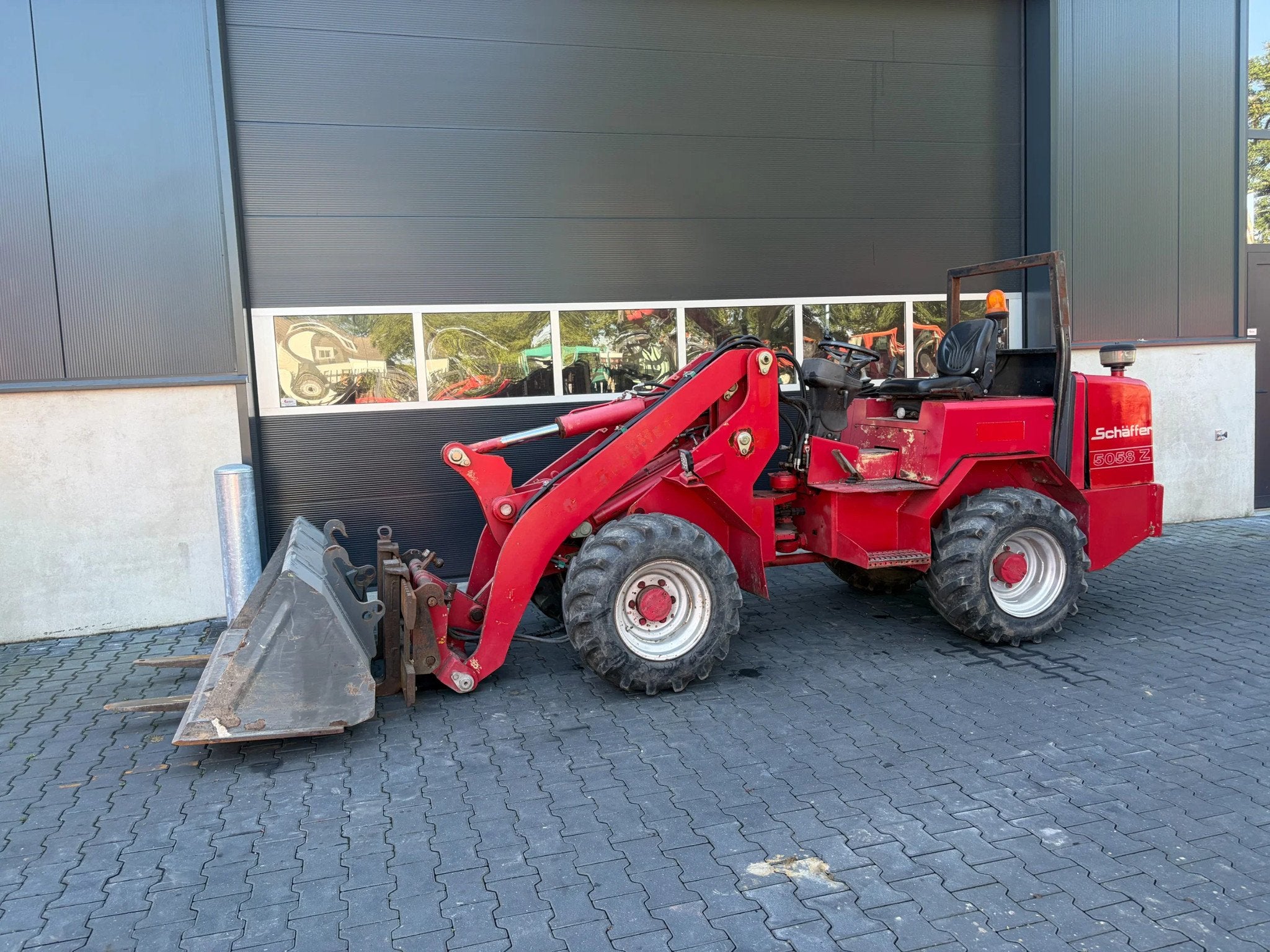 Schäffer 5058Z minishovel/shovel, Wiellader of Shovel