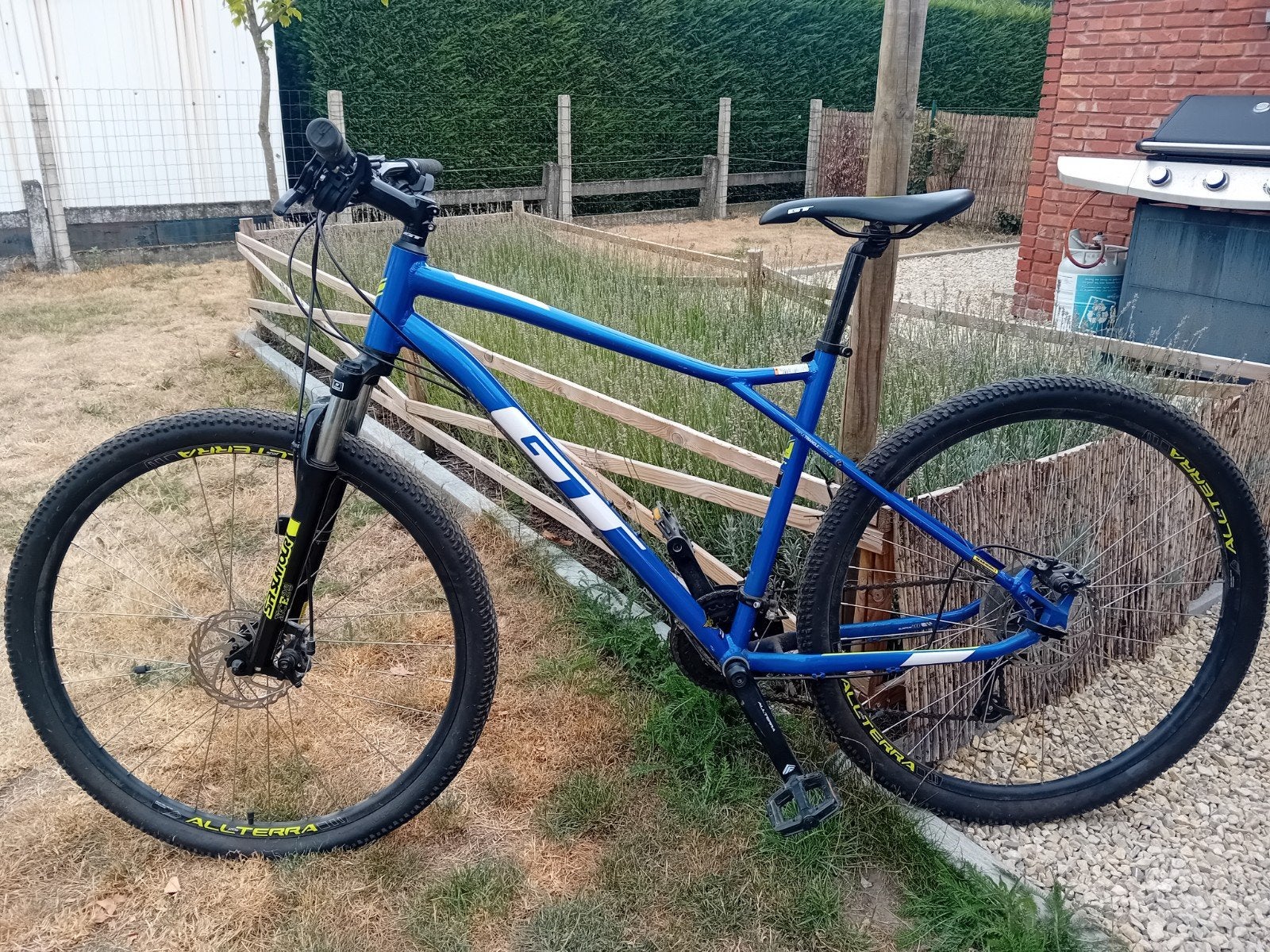 Vélo de montagne GT 29" — taille L à vendre., Enlèvement