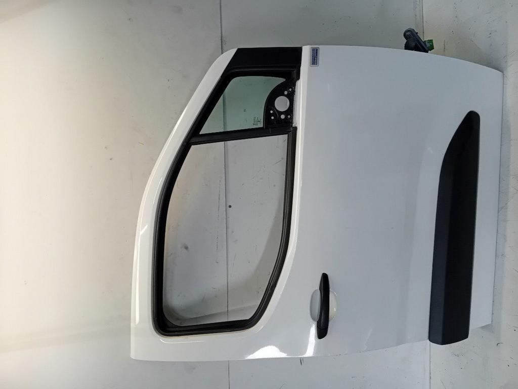 Portier rechts voor Opel Combo, Onderdelen@venauto.nl, Van der Ven Autorecycling B.V., Gebruikt, Ettenseweg 76, 4706 PB Roosendaal, The Netherlands