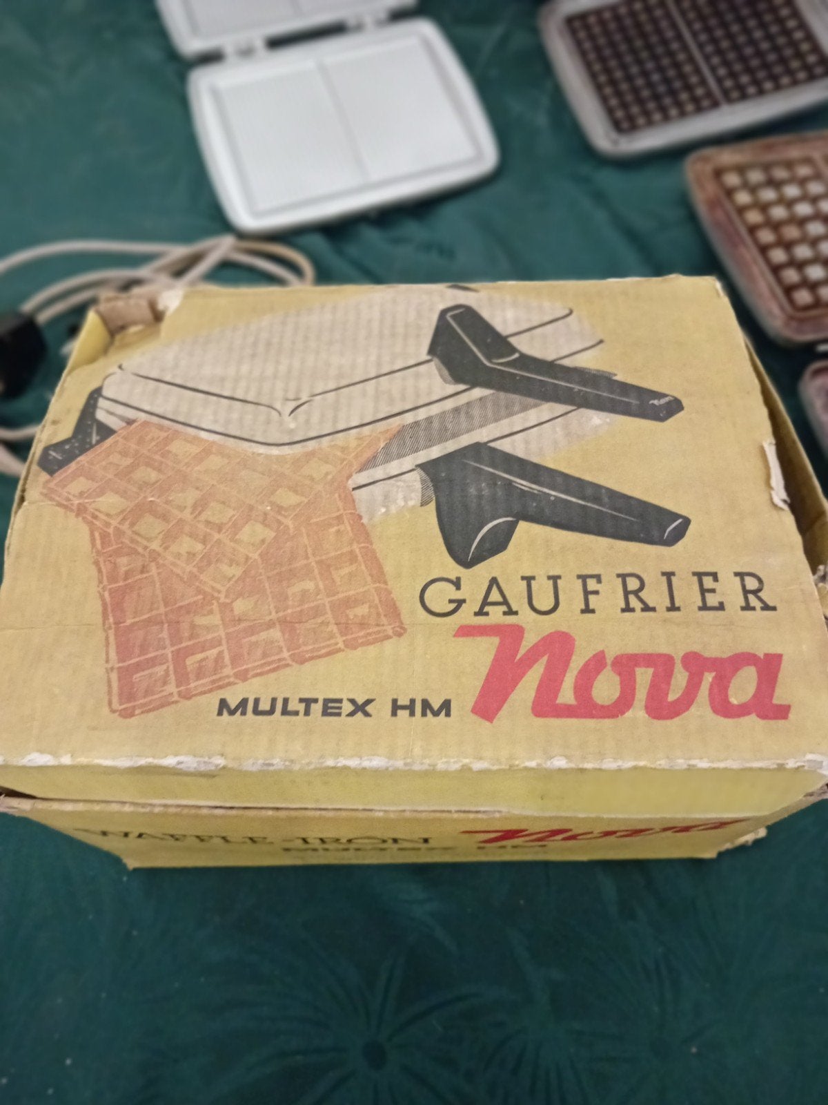 Wafelijzer van het merk Nova, model Multex HM, werkt nog ste, Ophalen of Verzenden
