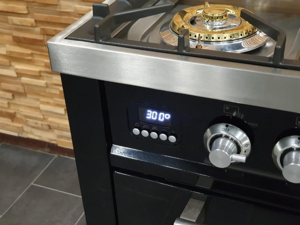 🔥Luxe Boretti Fornuis 90cm hoogglans zwart 300° oven 6 pits, Elektronische apparatuur, Fornuizen, Ophalen, 60 cm of meer, Zo goed als nieuw