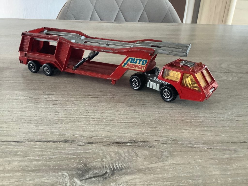 Porte-voitures Matchbox Superkings K-10, Hobby & Loisirs créatifs, Voitures miniatures | Échelles Autre, Utilisé, Bus ou Camion