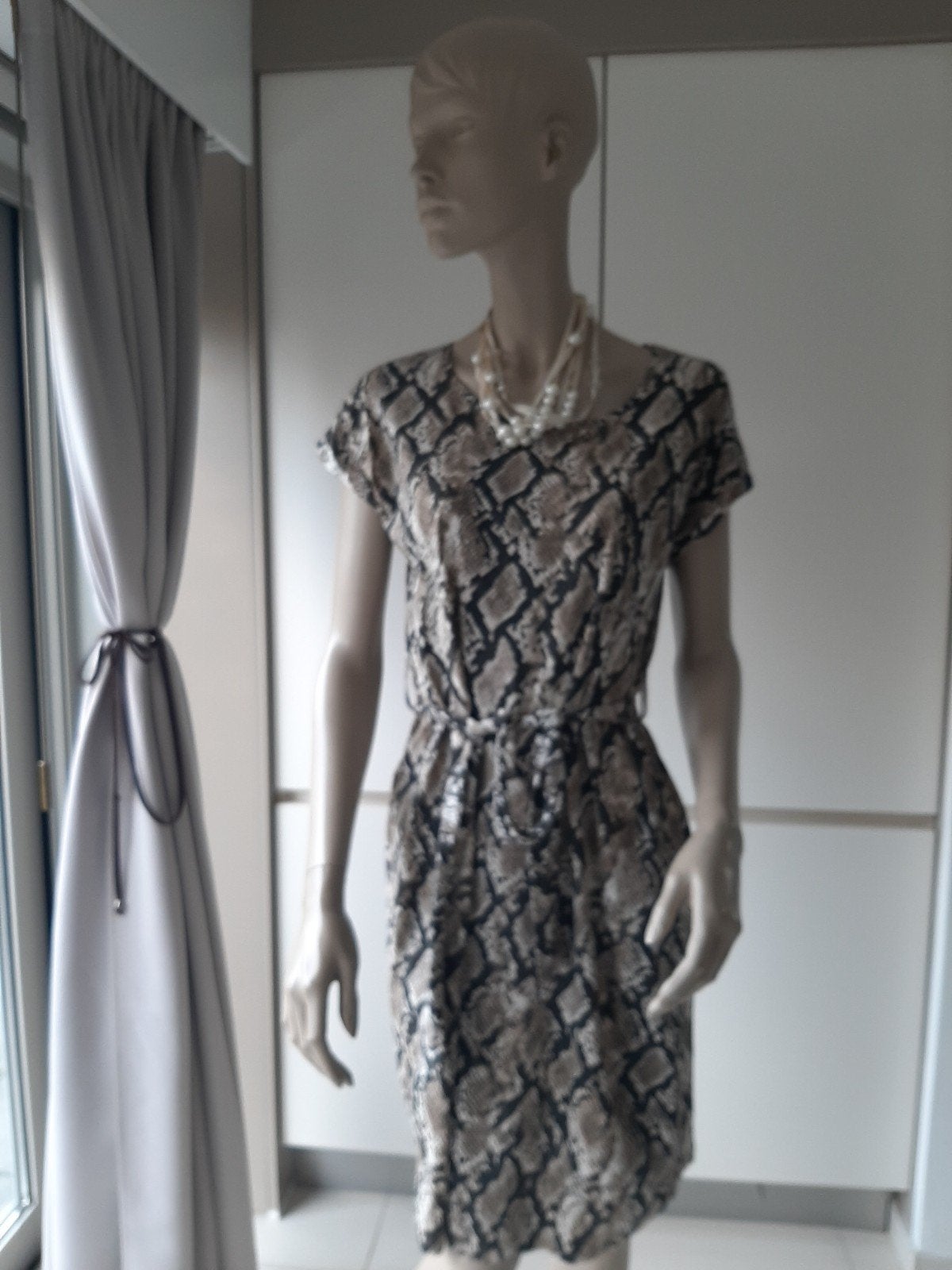 robe et veste, Jasje Jacky Luxury, Enlèvement ou Envoi, Taille 34 (XS) ou plus petite, Beige