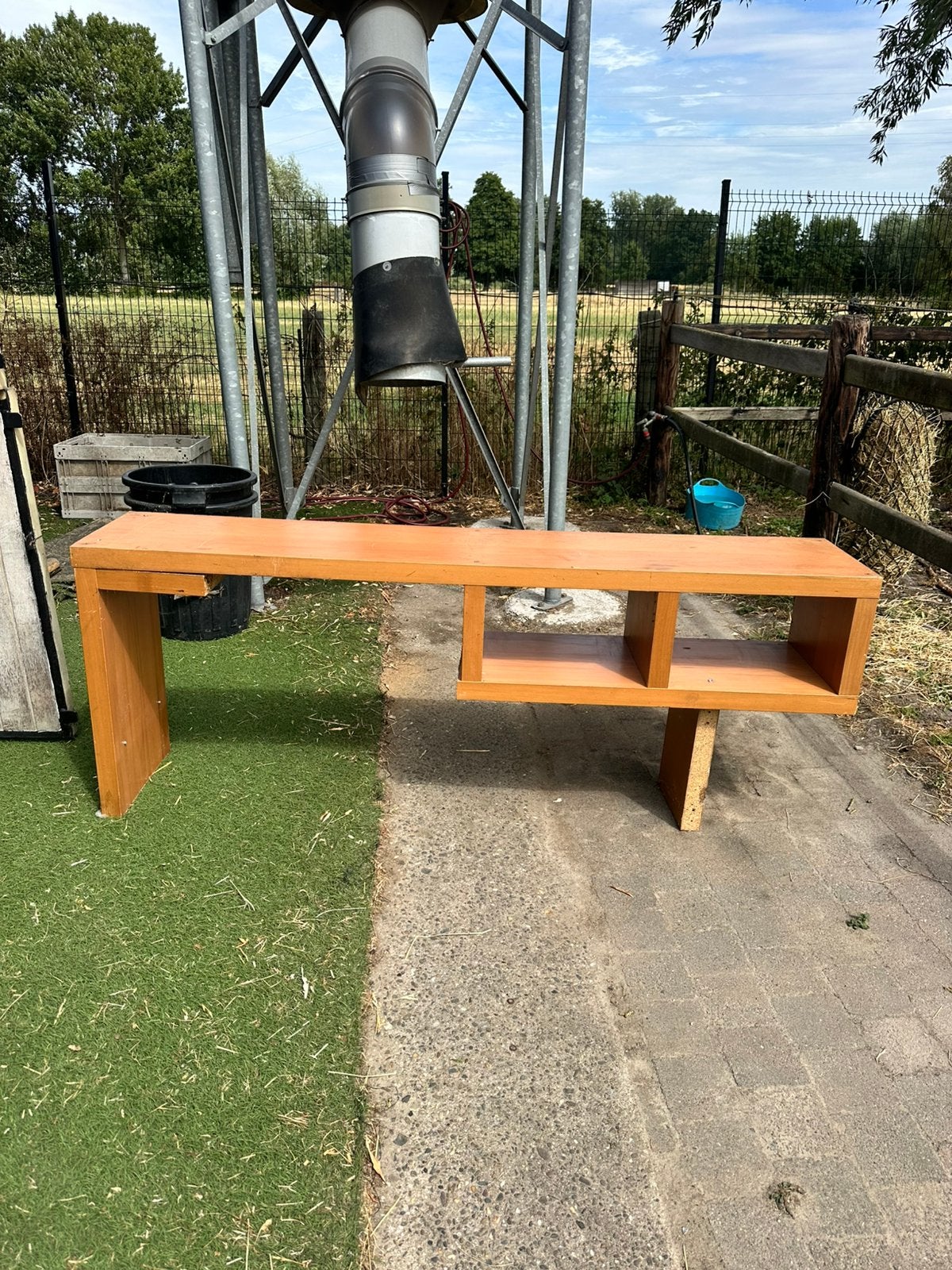 Houten kastje, Ophalen
