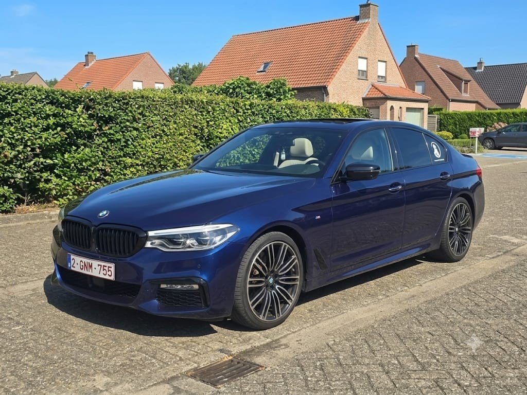 BMW 530e M-Pakket | Full Option | 300 PK, Auto's, BMW, Automaat, Achterwielaandrijving, Blauw, Open dak