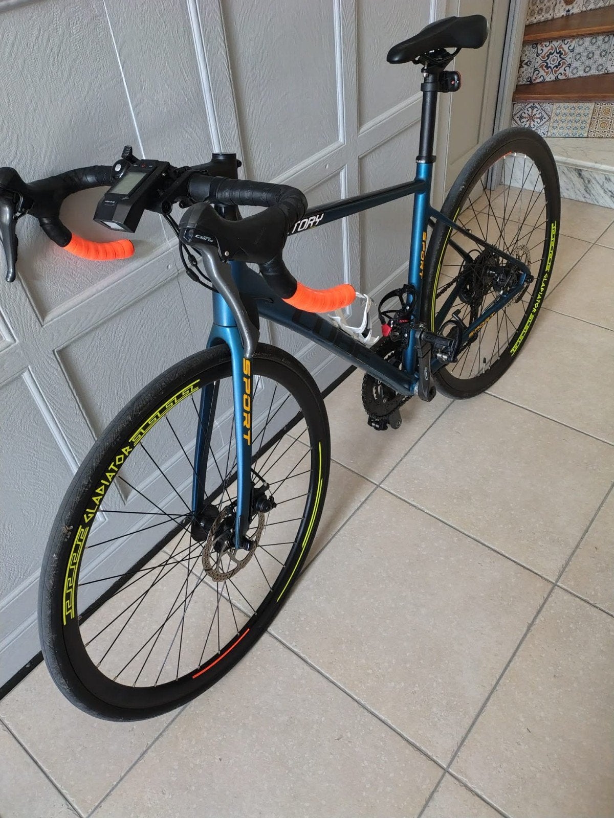 Vélo CUBE Sport (route) – Fourche Carbone - Parfait état, Enlèvement, Aluminium