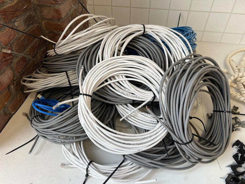 UTP kabel, Computers en Software, Ophalen, Zo goed als nieuw