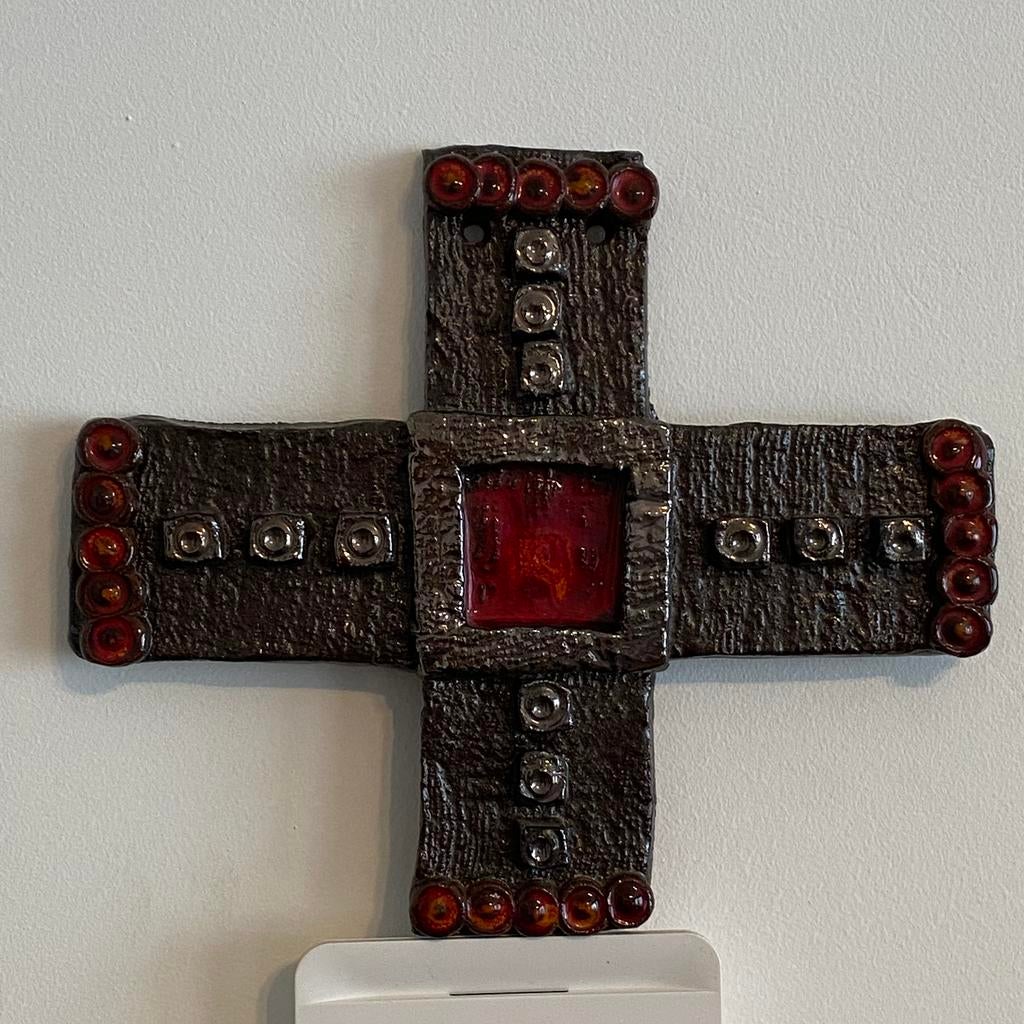 Croix art brut, céramique signée, Antiquités & Art, Antiquités | Céramique & Poterie, Enlèvement ou Envoi