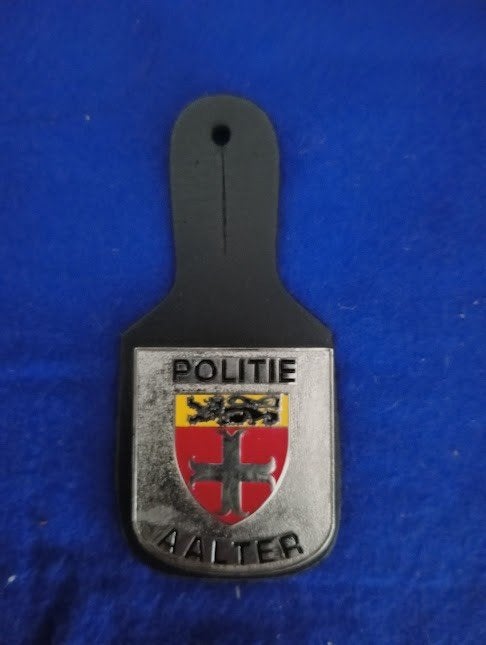 Breloque d'ancienne police communale, Collections, Enlèvement ou Envoi, Gendarmerie, Emblème ou Badge