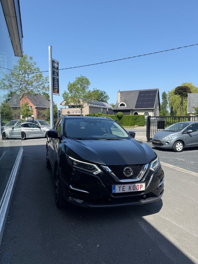 Nissan Qashqai 1.2 benzine 360camera dab leder keyless navi, Auto's, Nissan, Voorwielaandrijving, 4 cilinders, Zwart, Leder