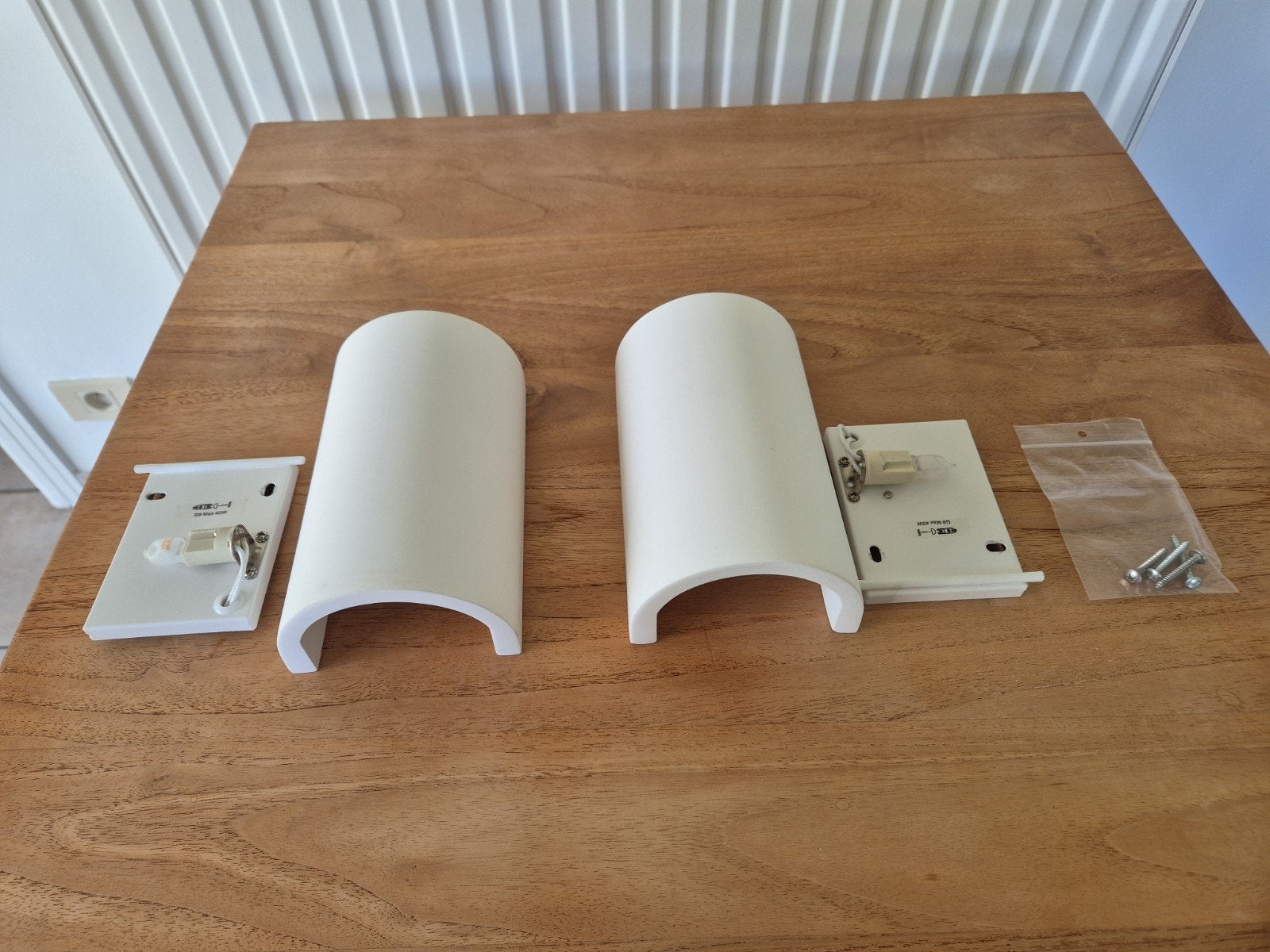Lampen  voor aan de wand 2 stuks  Te Koop., Ophalen