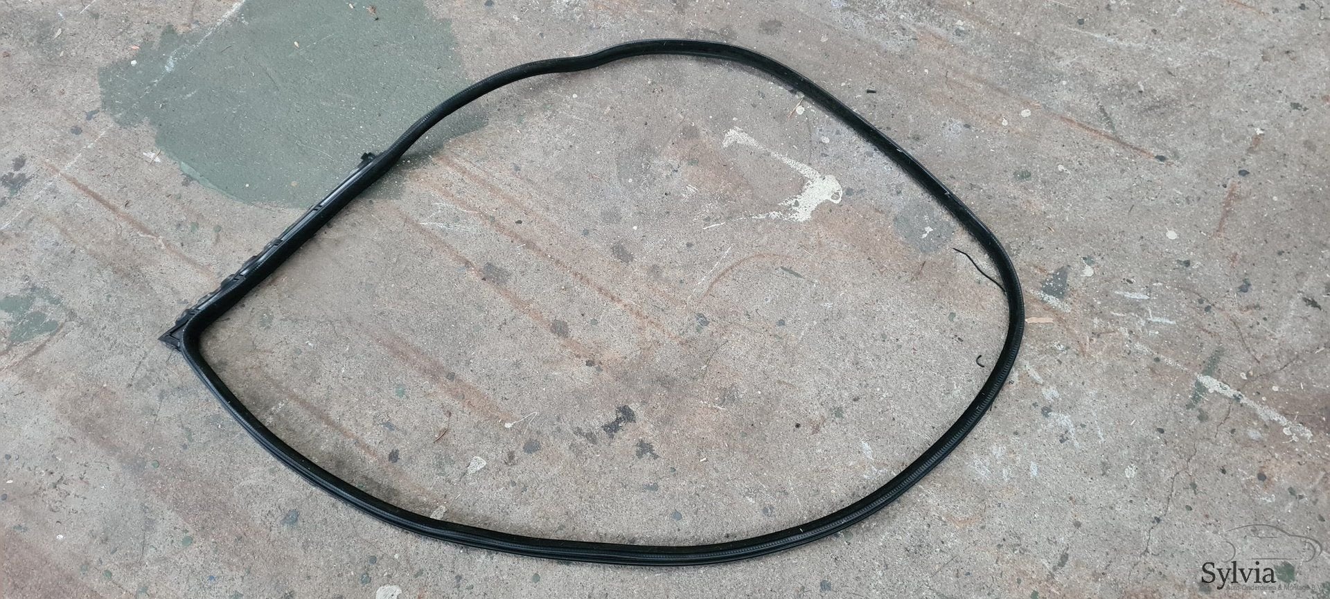 Portier deurrubber rechts voorzijde BMW 5 serie F07 GT 72263, Gebruikt, -, -, Ophalen of Verzenden