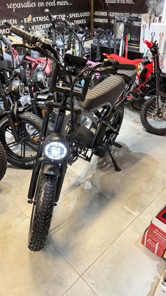 Fatbike V20 Pro 8.0 – 2026 100%Legaal tot 25km-u, Fietsen en Brommers, Brommerhelmen, Ophalen, Nieuw