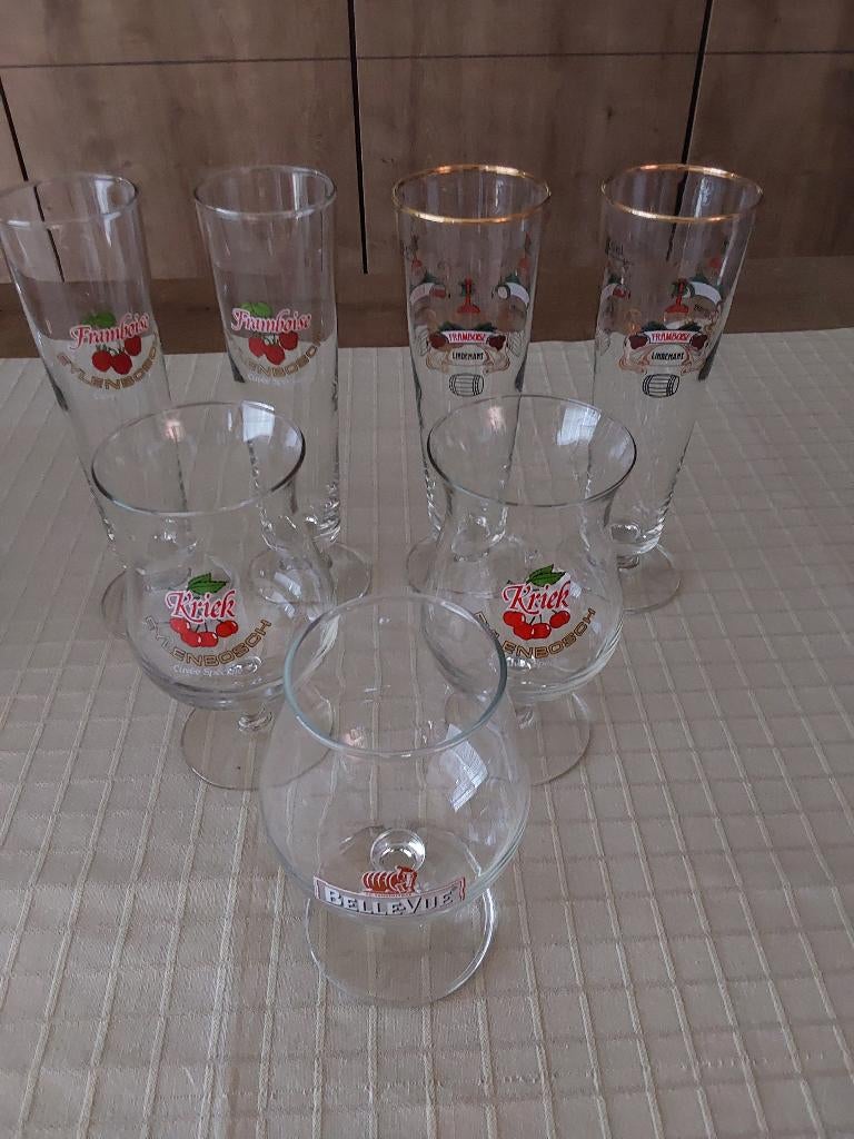 11 VERRES A BIÈRES JAMAIS SERVI, ETC, Collections, Enlèvement, Neuf, Verre à bière