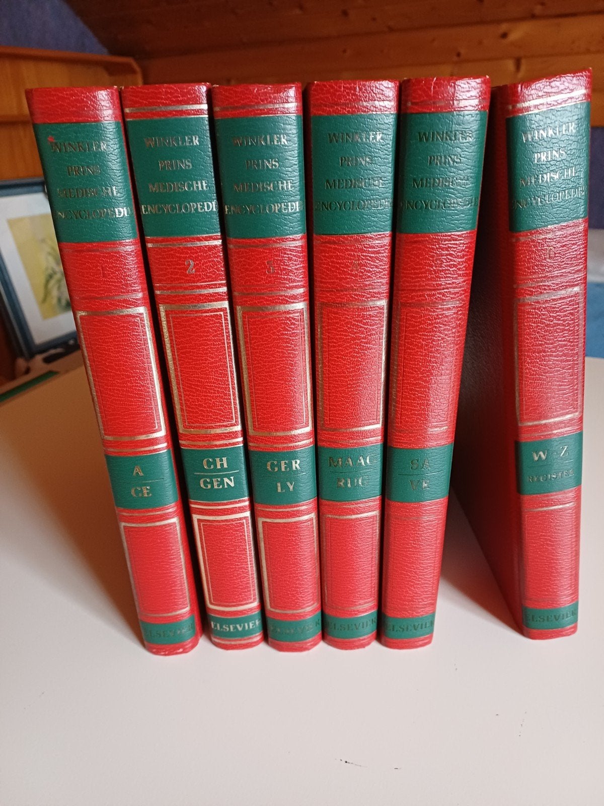 medische encyclopedie Winkler Prins, 6 delen in prima staat, Boeken, Encyclopedieën, Ophalen