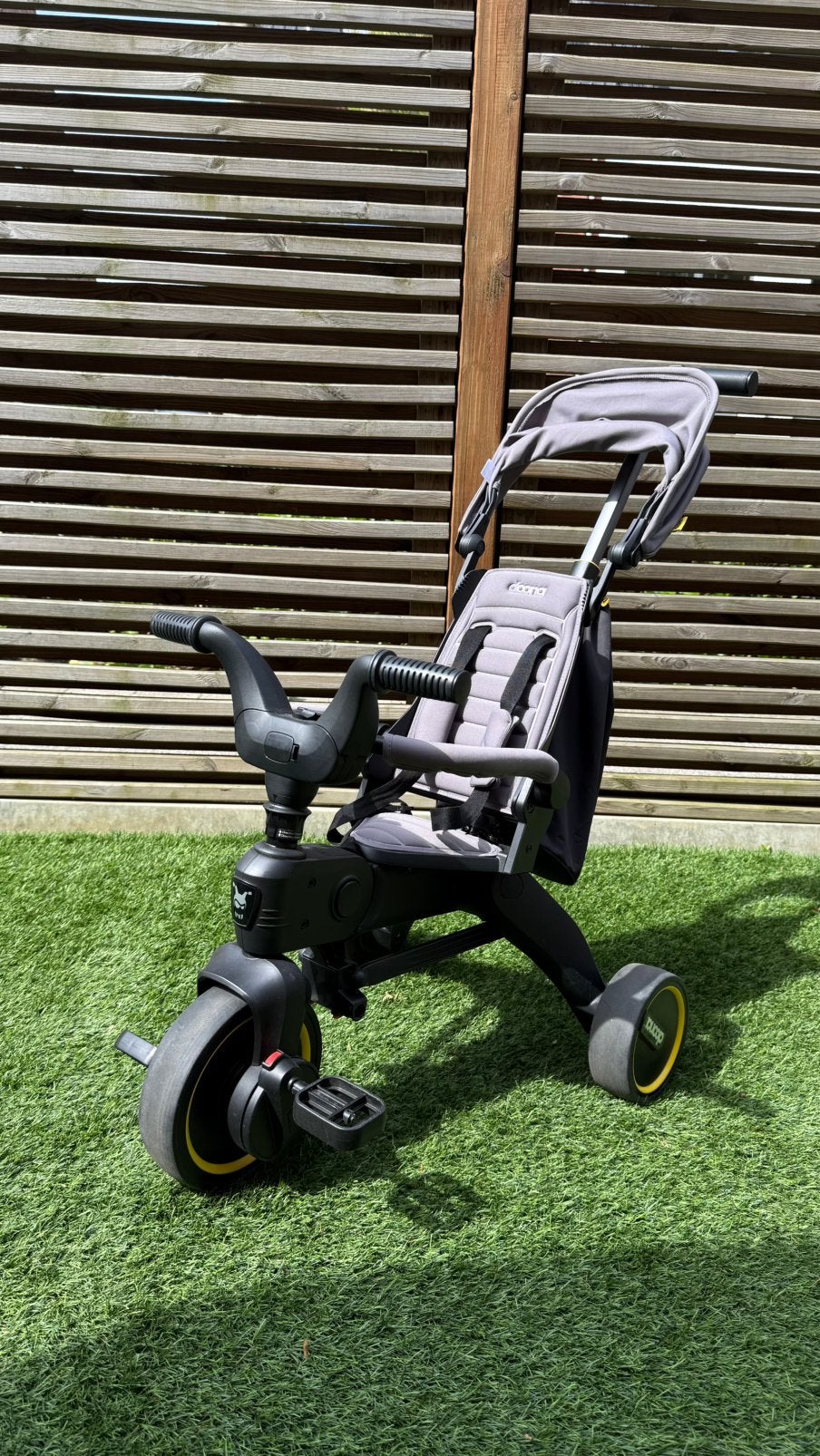 Doona Liki Trike S3 – Opvouwbare Driewieler, Ophalen, Zo goed als nieuw, Duwstang