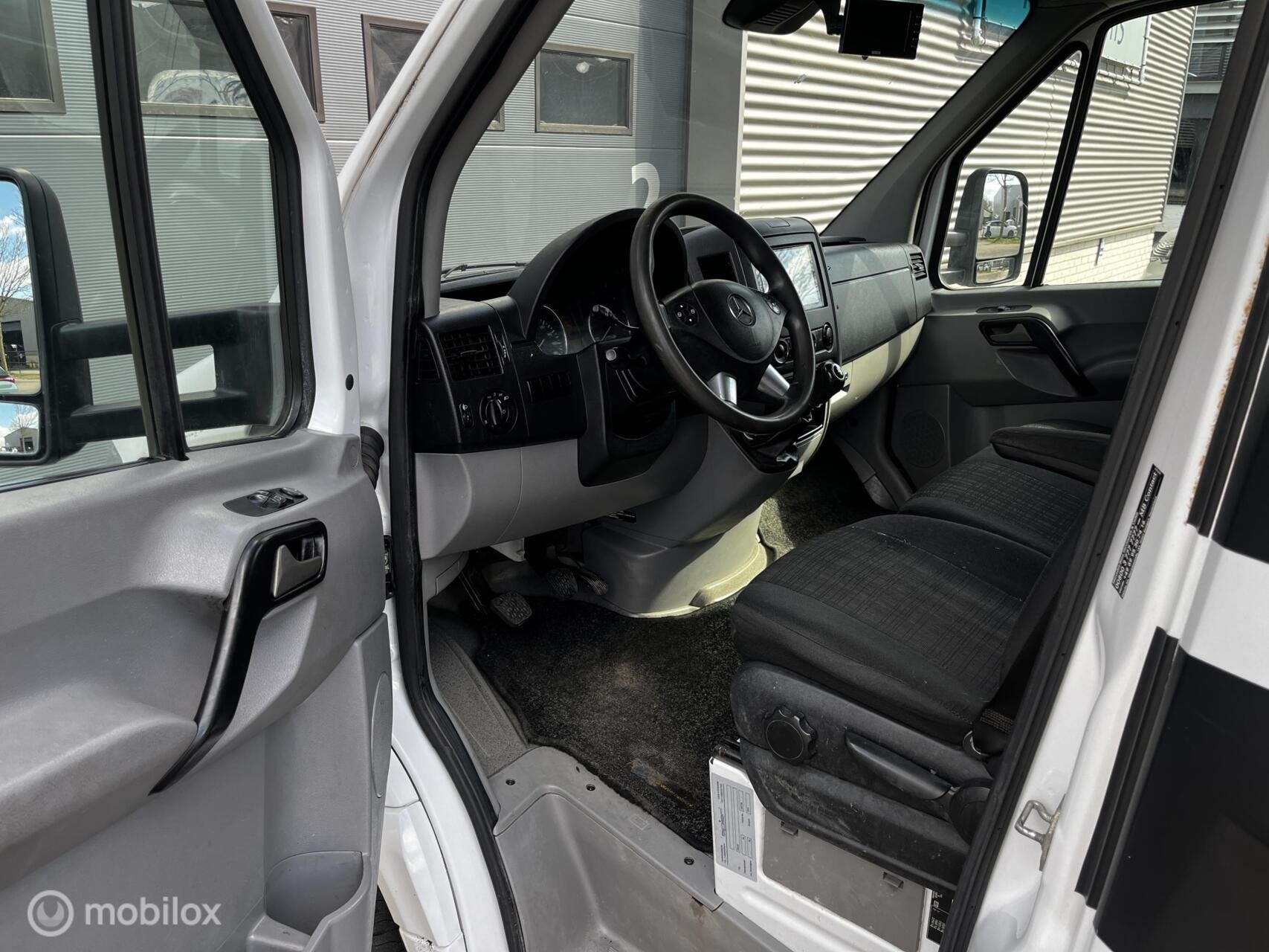 Mercedes Sprinter bestel 516 2.2 CDI BAKWAGEN, Auto's, Gebruikt, Zwart, 4 cilinders, Verwarmde buitenspiegels