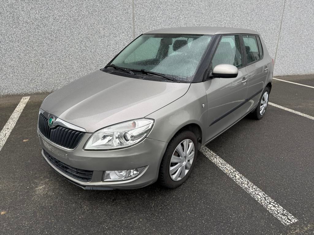 Skoda Fabia 1.2 essence, Autos, Achat, Entreprise, Boîte manuelle, 5 portes