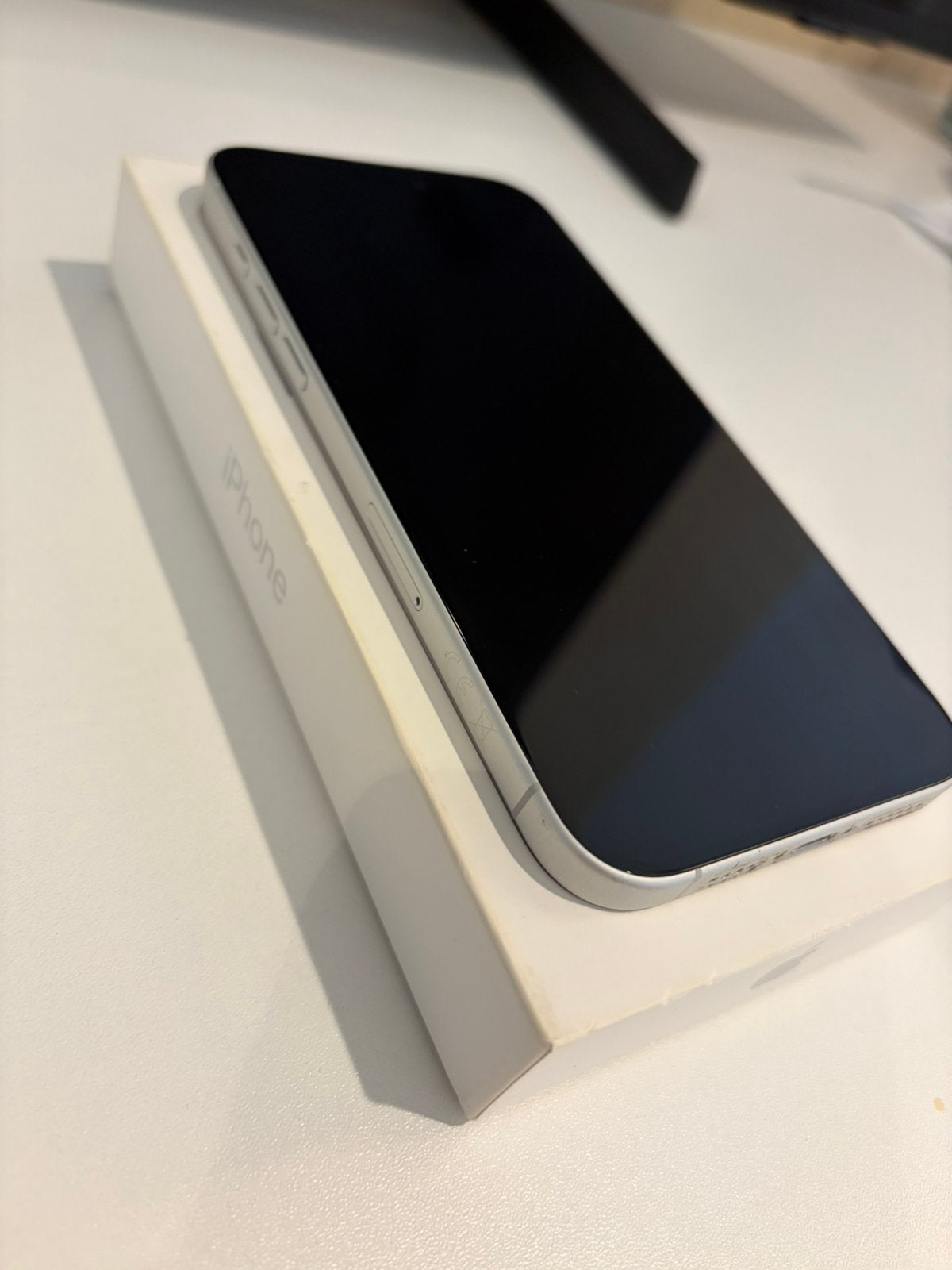 Iphone 16 plus, Telecommunicatie, Mobiele telefoons | Apple iPhone, Ophalen, Zo goed als nieuw, Wit, IPhone 16