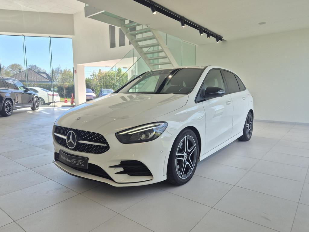 Mercedes-Benz B-Klasse 200 AMG Line | Night Pack | Dodehoeka, Gebruikt, Zwart, 4 cilinders, Wit