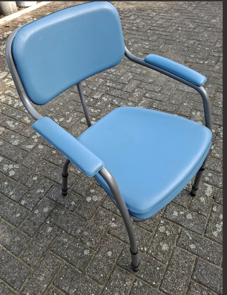 TOILETSTOEL  OMEGA  CLASSIC, Diversen, Ophalen of Verzenden, Nieuw
