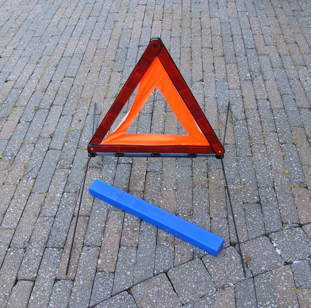 3 triangles de signalisation, Enlèvement ou Envoi, Comme neuf