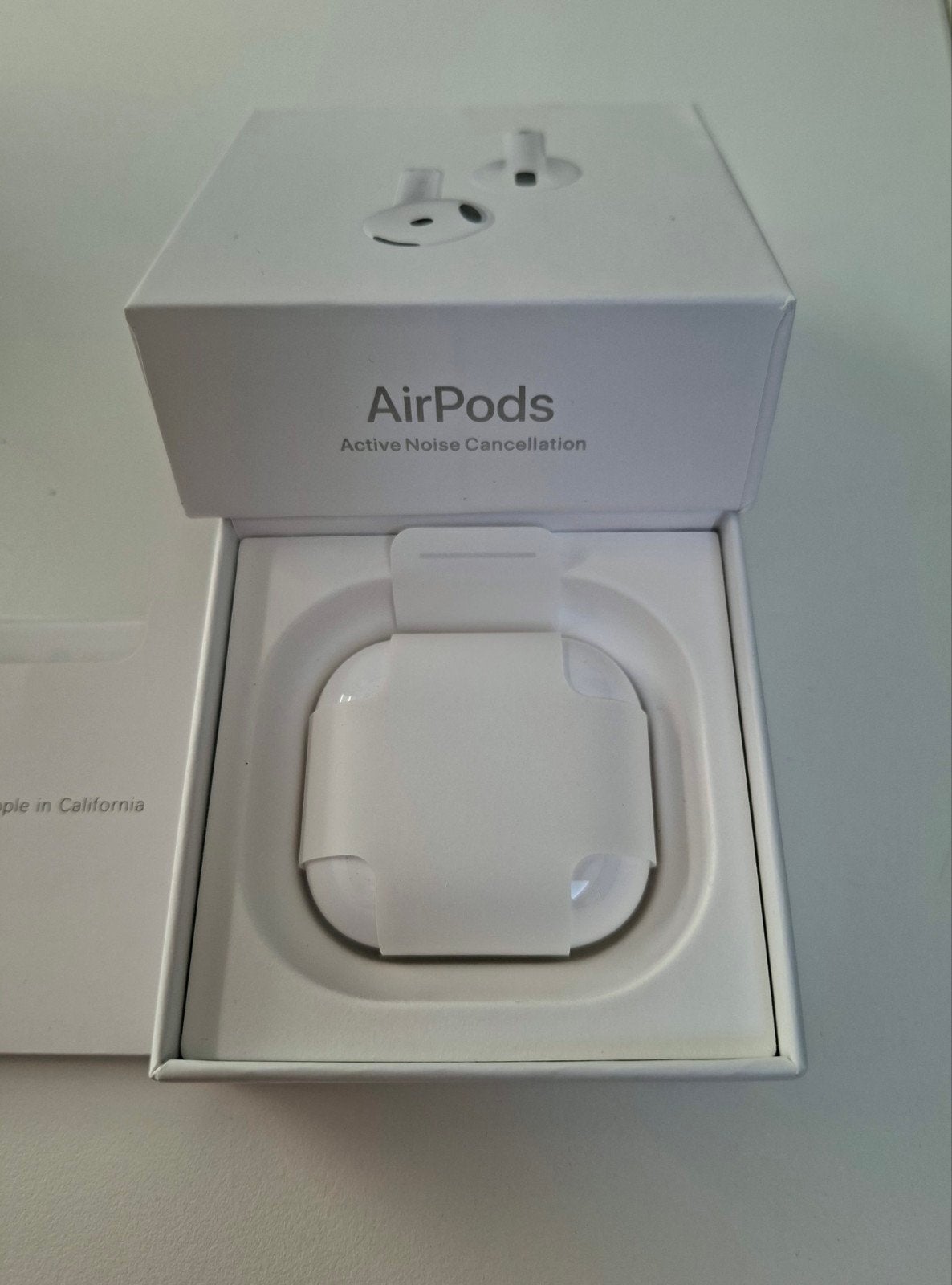 Système antibruit actif des AirPods 4, Télécoms, Téléphonie mobile | Écouteurs, Chargement sans fil, Enlèvement ou Envoi