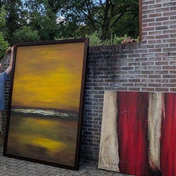 Grote schilderijen . Schildersdoek degelijk ingespannen., Antiek en Kunst, Ophalen