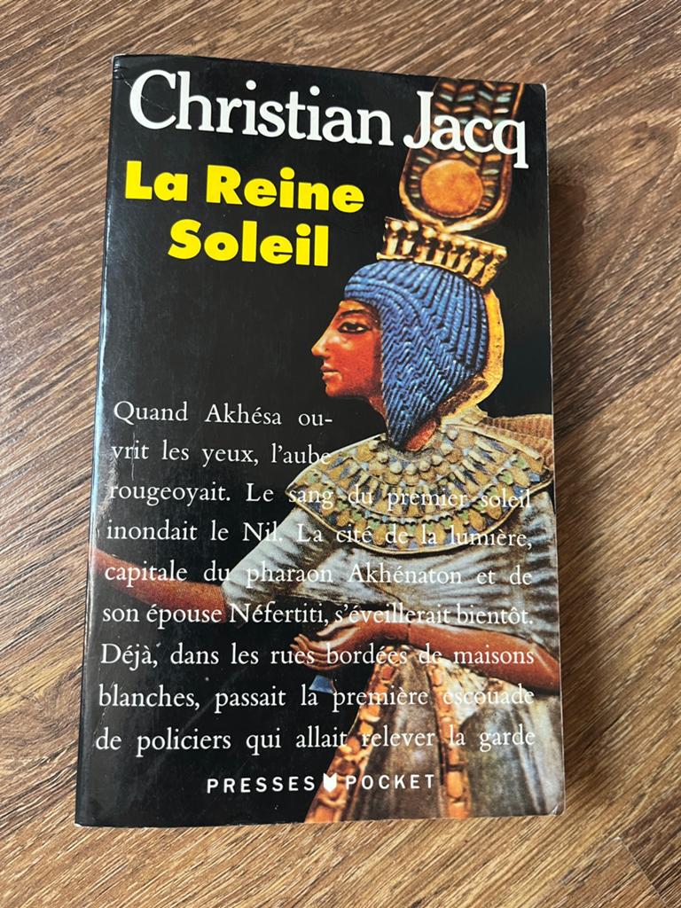 De zonnekoningin - Christian Jacq, Ophalen of Verzenden, Zo goed als nieuw