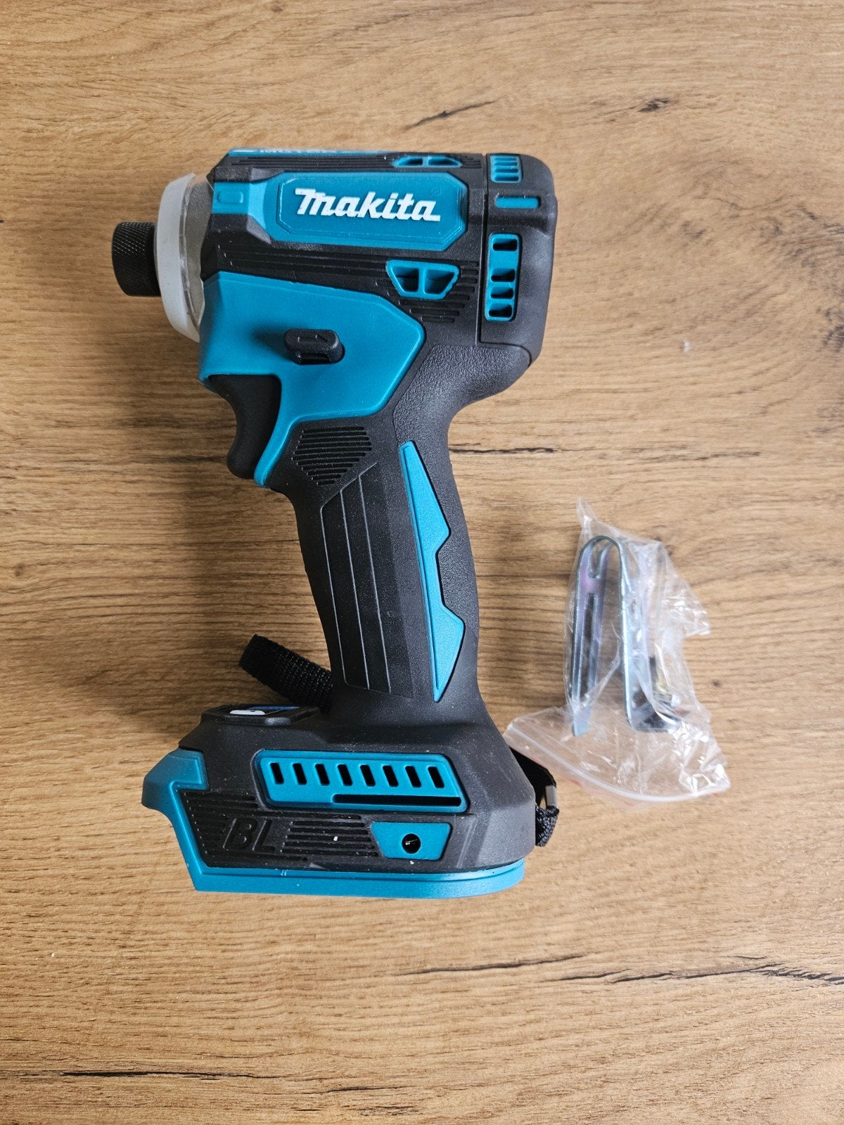 Makita DTD171 slagschroevendraaier nieuw, Ophalen