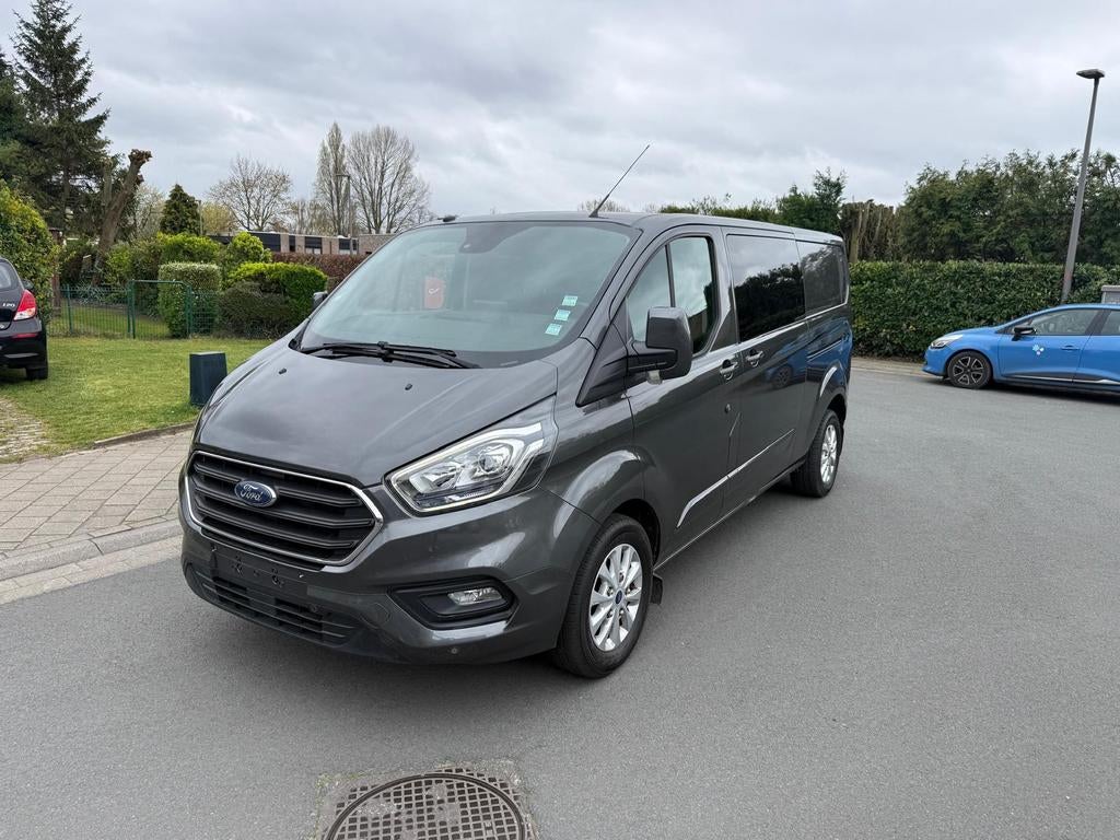 FORD CUSTOM 20TDCI AUTOMAAT DUBBEL CABIN 2018 106000KM EUR6B, Auto's, Bestelwagens en Lichte vracht, Stof, Euro 6, 20 cc, Particulier