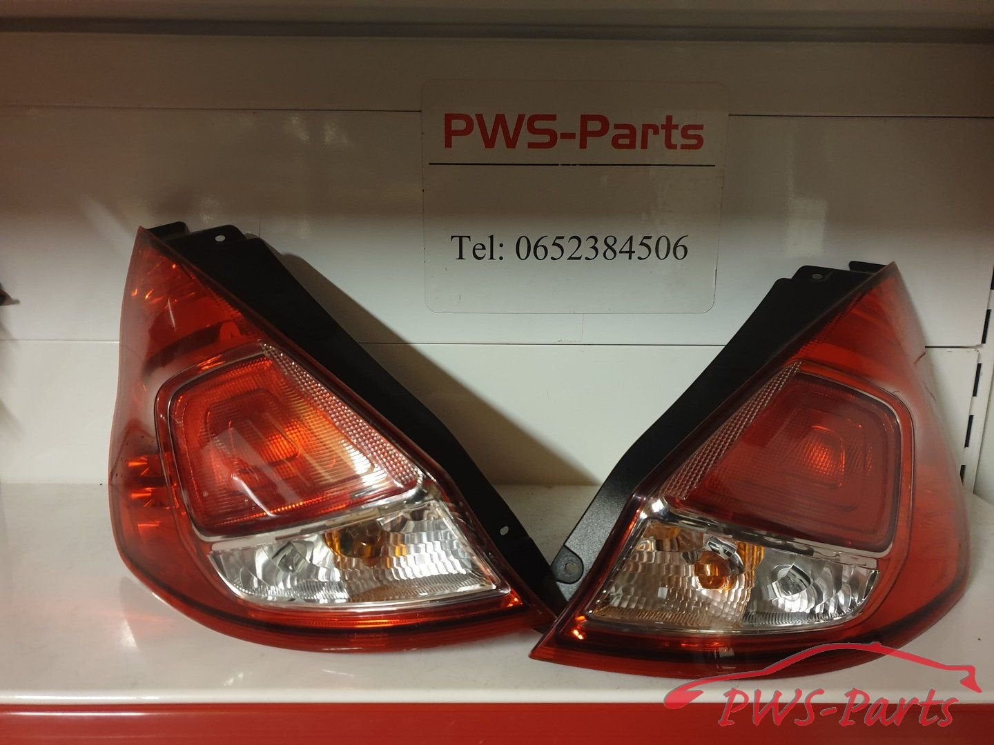 FORD FIESTA MK7 FACELIFT SET ACHTERLICHTEN ORIGINEEL, -, -, -, Enlèvement ou Envoi
