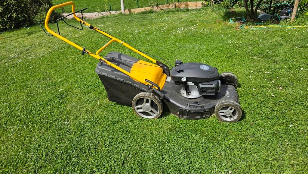 Tondeuse auto tractée Honda Stiga
