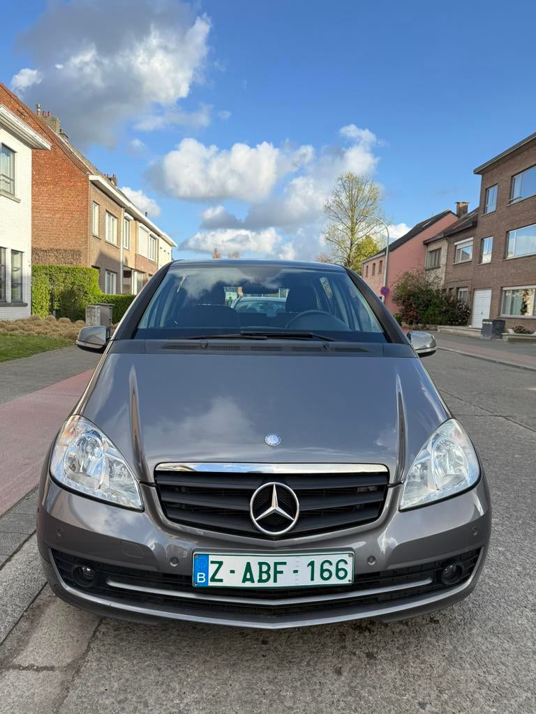 Mercedes A160 1.5 benzine / automaat / airco, Auto's, Automaat, https://public.car-pass.be/vhr/f0e57164-bbba-483c-800e-678e7fede456