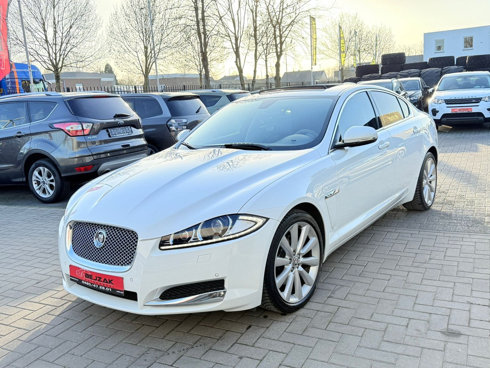 Jaguar XF Luxury 2.2d Face-Lift 1j garantie Nieuwstaat, Auto's, Jaguar, Automaat, Euro 5, Achterwielaandrijving, XF