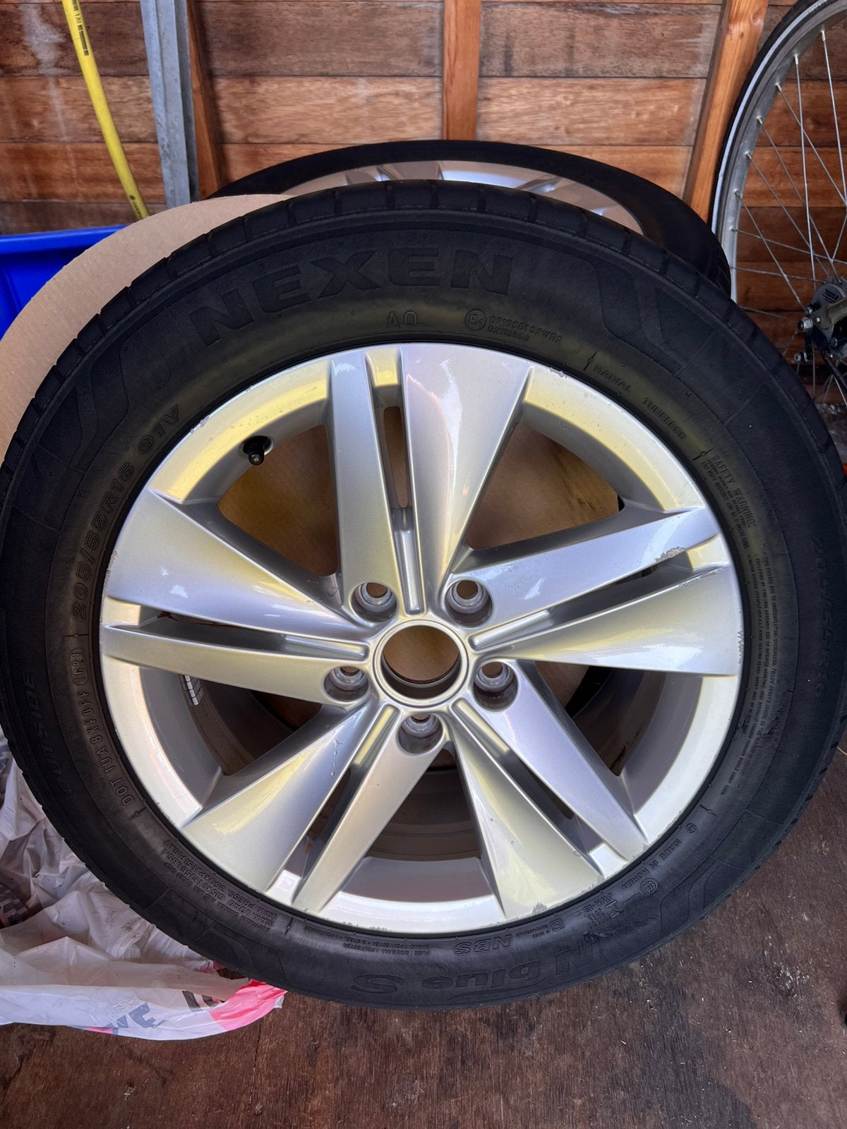Volkswagen golf 16 inch velgen met schade, Auto-onderdelen, Banden en Velgen, Ophalen, 16 inch, Velg(en)