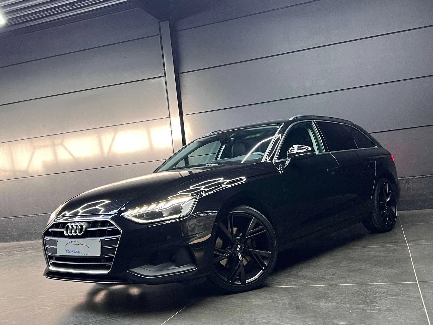 Audi A4 Avant 35 TFSI S tronic / LED / Leder / Carplay/Trekh, Cuir, Achat, Entreprise, A4