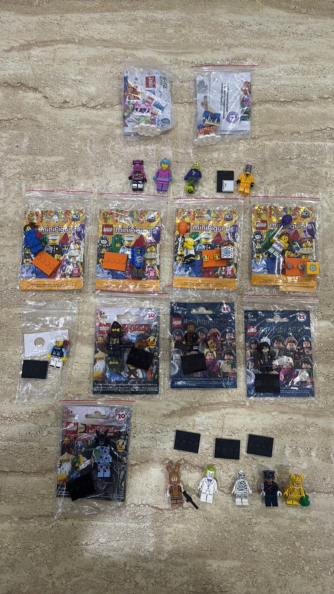 Lego figurines collection, Lego, Ensemble complet, Minifigurines incluses, Enlèvement