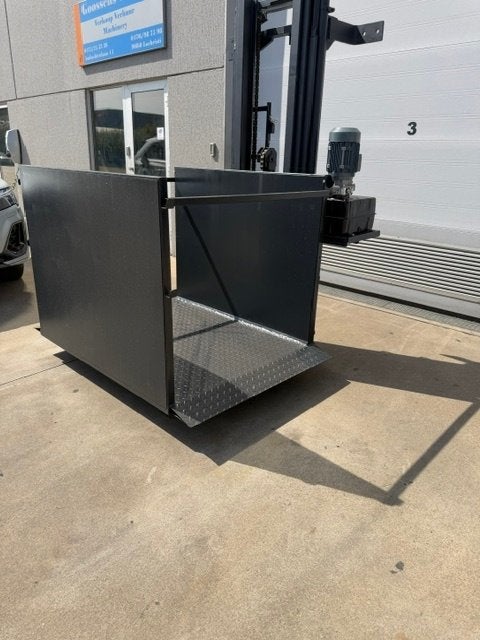 Goederenlift of motolift, Ophalen, Nieuw, Bouwlift