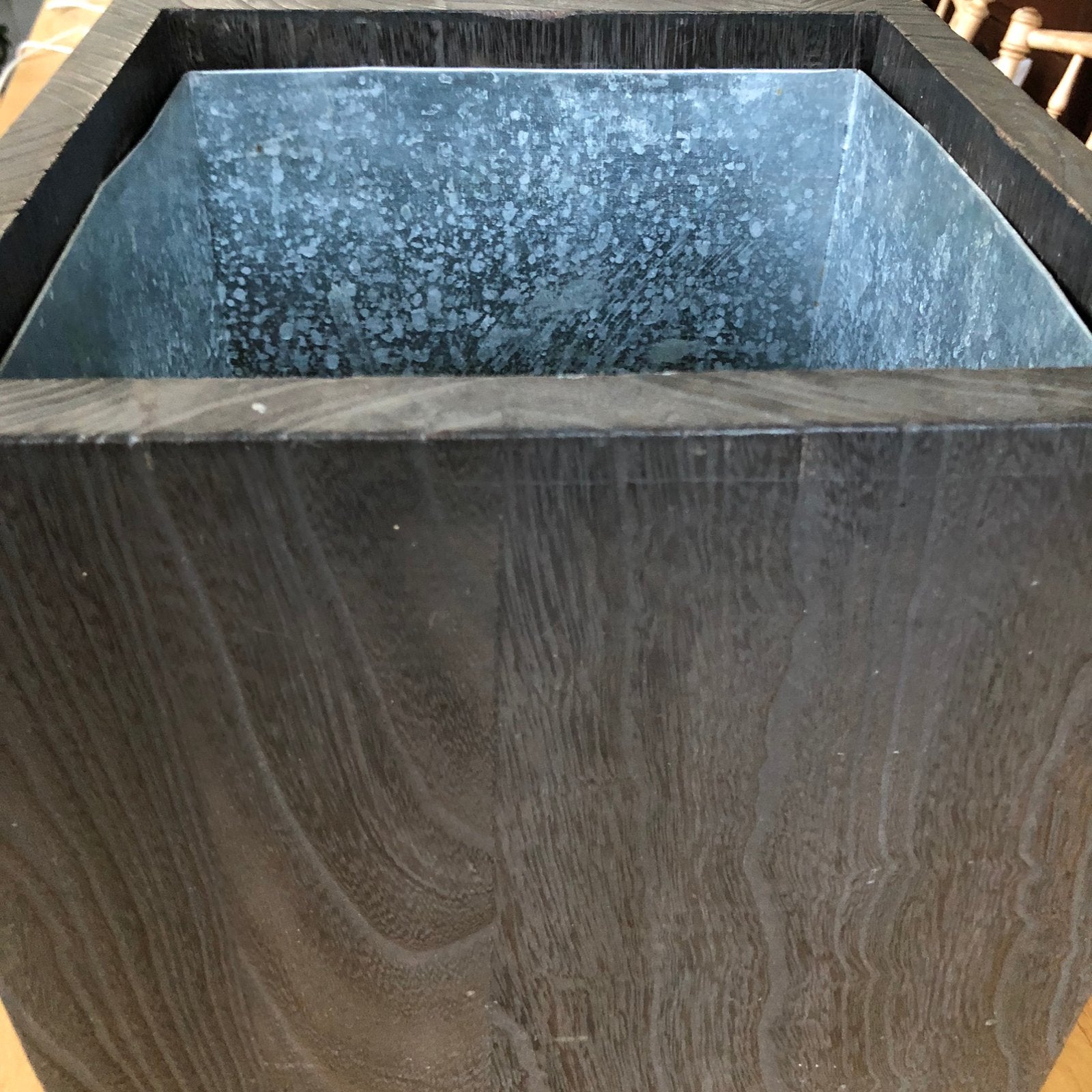 Houten plantenbak op wieltjes met zinken bak erin, Ophalen, Gebruikt