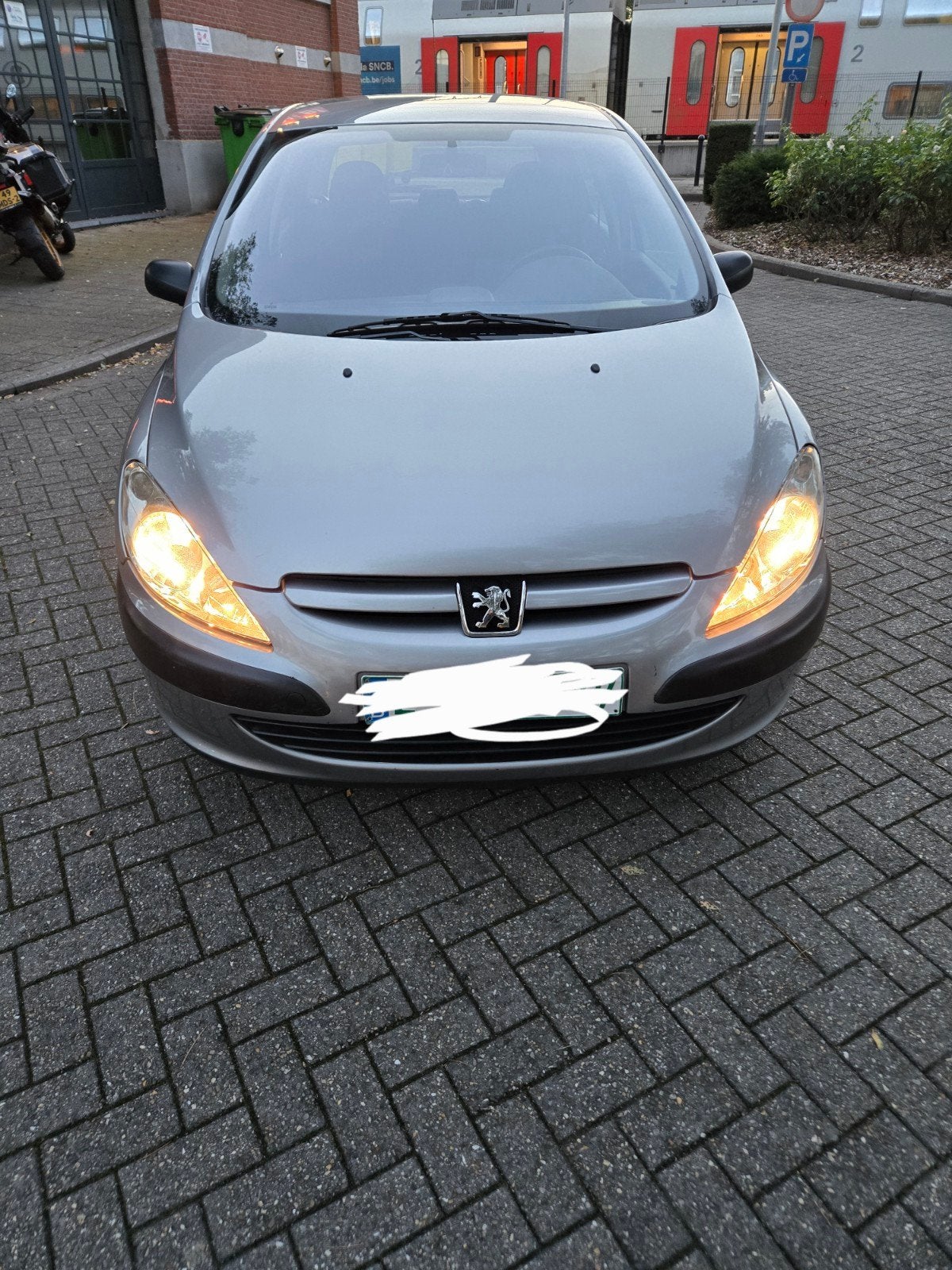 Peugeot 307 gekeurd voor verkoop automaat, Autos, Argent ou Gris, 4 portes, Automatique, Particulier