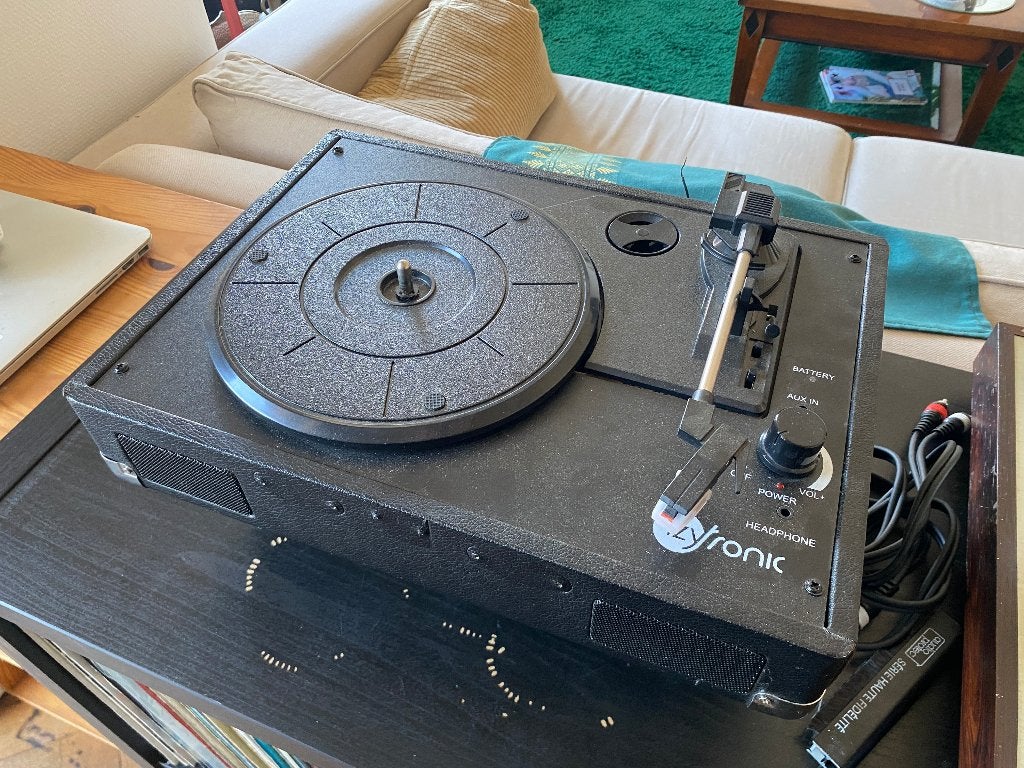Platine vinyle Zyronic avec haut-parleurs intégrés, Autres marques, Tourne-disque, Enlèvement, Utilisé