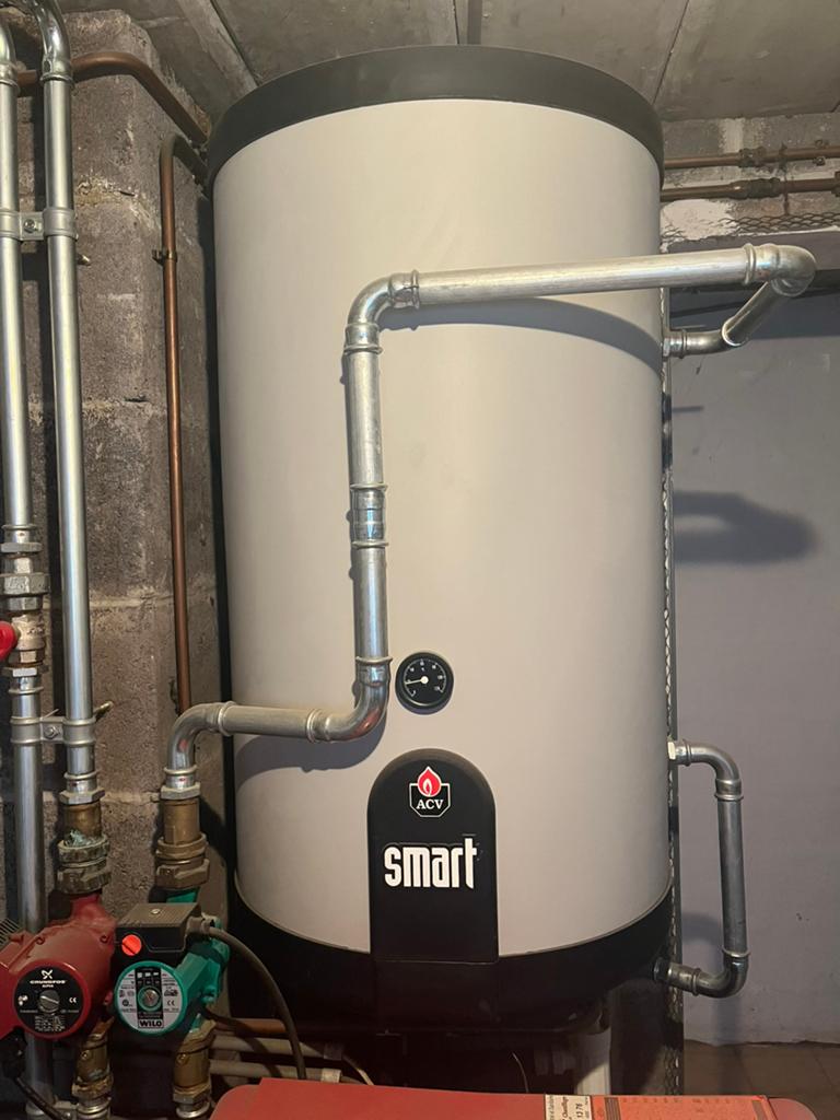 Chaudière avec brûleur + boiler 100L, Chauffe-eau, Enlèvement, 100 litres ou plus, Utilisé