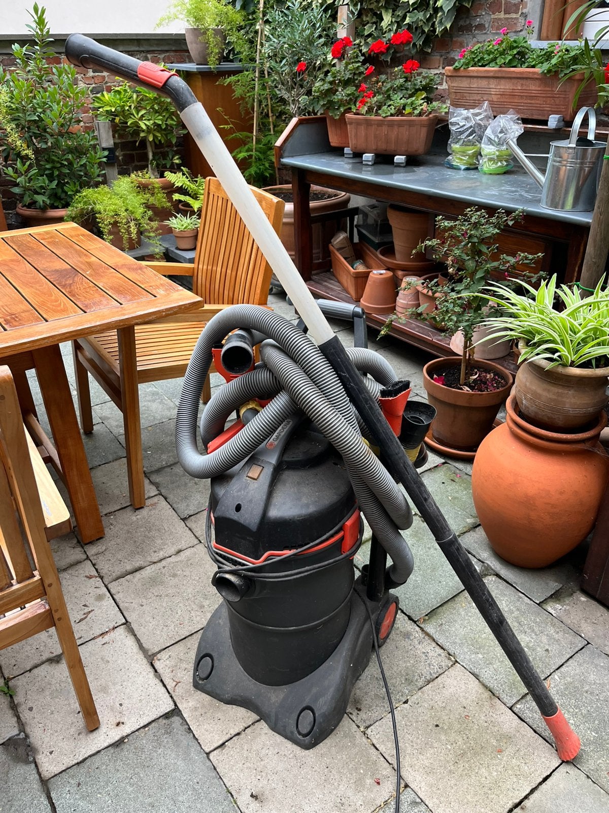 Gardena waterstofzuiger, Ophalen, Zo goed als nieuw, Waterstofzuiger