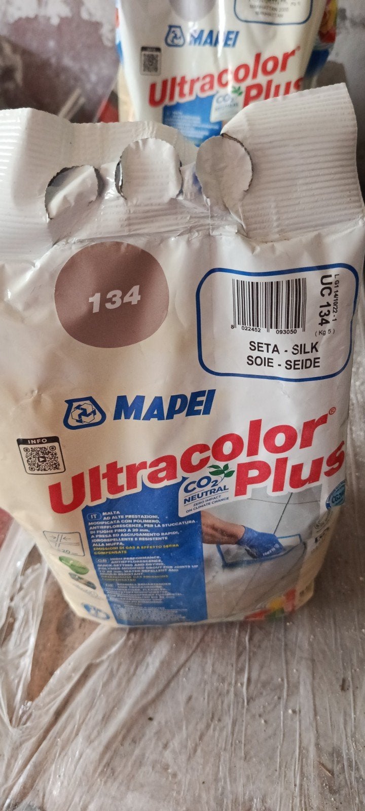 Ultracolor plus voegsel 6 zakken van 5kg, grijs en beige, Doe-het-zelf en Bouw, Tegels, Ophalen