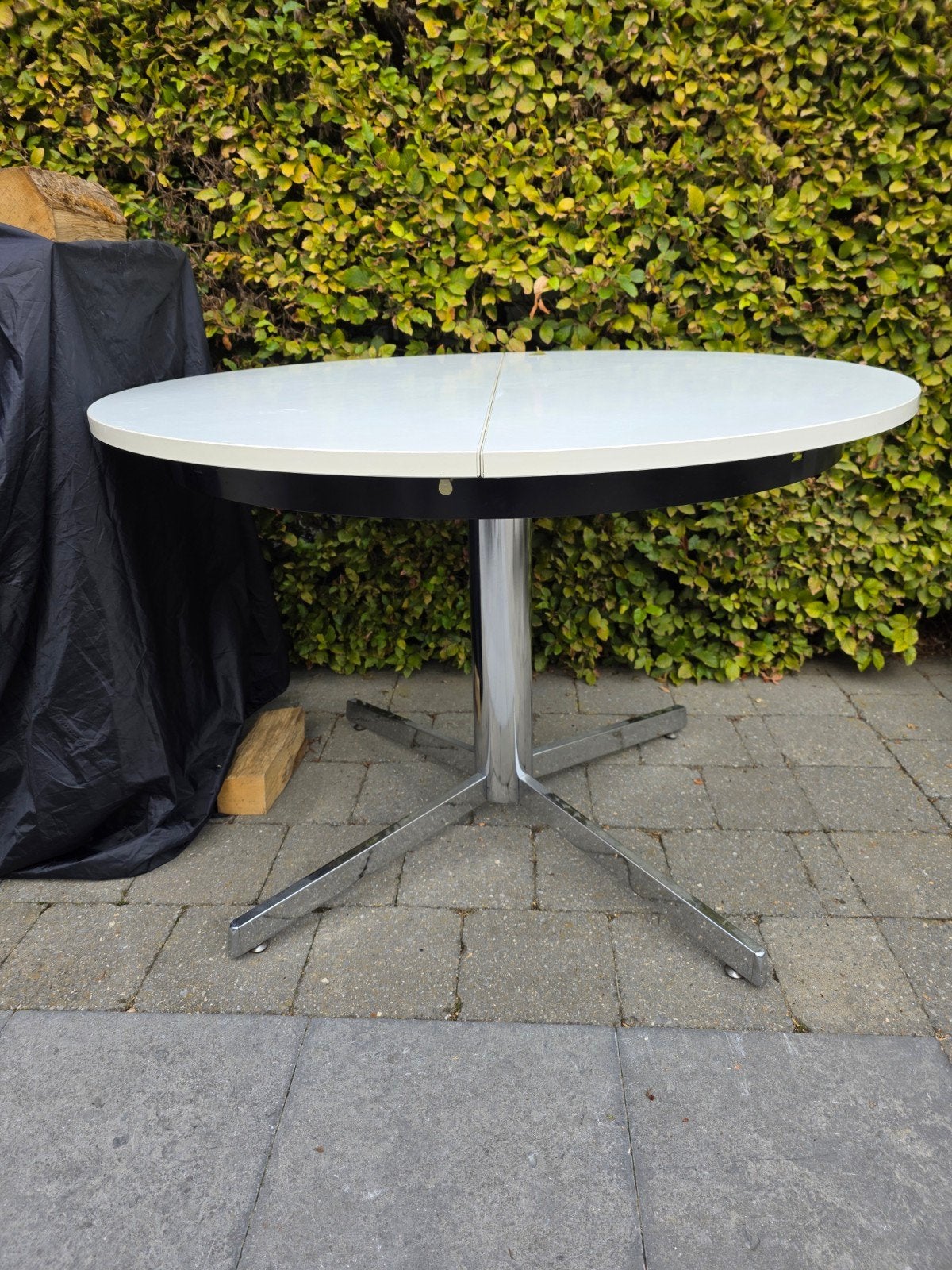 ronde uittrekbare keukentafel, Huis en Inrichting, Ophalen