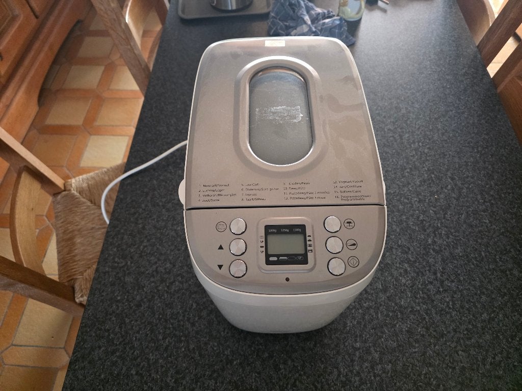 machine a pain, Electroménager, Enlèvement, Avec minuteur, Fenêtre transparente, 1200 à 1600 grammes de pâte