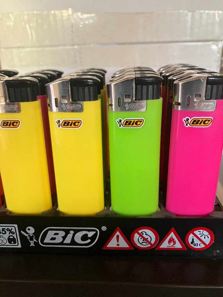 aanstekers NIEUW, Collections, Articles de fumeurs, Briquets & Boîtes d'allumettes, Enlèvement