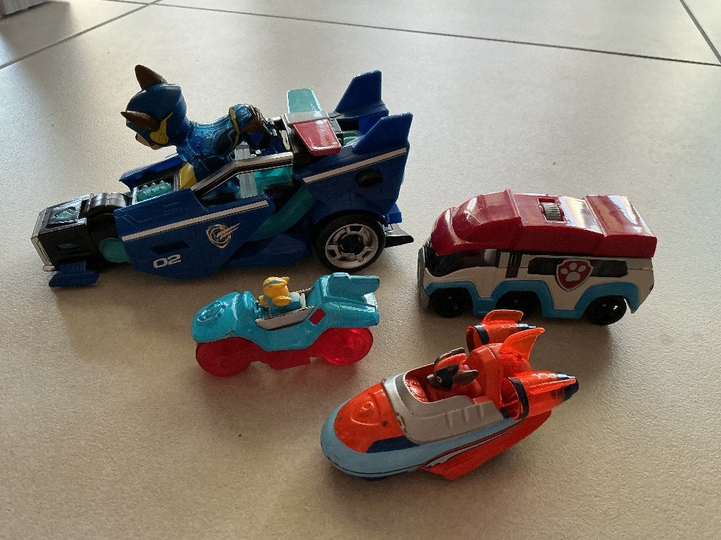 Paw patrol auto’s, Ophalen
