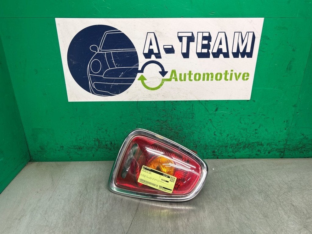 ACHTERLICHT LINKS Mini Mini (R56) (|8821908|), Auto-onderdelen, Gebruikt, Mini, Petuelring 130
80809  München, DE, Minikundenbetreuung@mini.de